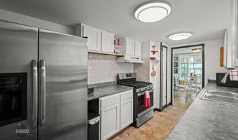 3233 Tarwater Ave, Anchorage, AK 99508