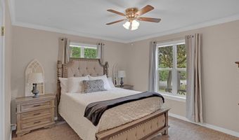 5736 S Lakeshore Dr, Shreveport, LA 71119