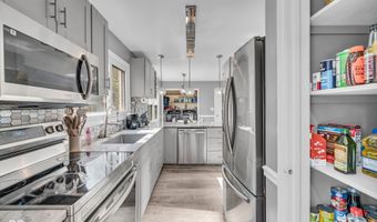 1039 Ridgeview Ct, Avon, IN 46123