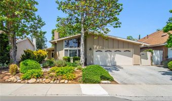 5675 Medeabrook Pl, Agoura Hills, CA 91301