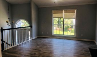 1012 Marina Trace Dr, Acworth, GA 30101