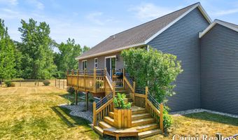 9035 Meadows Pointe Dr, Allendale, MI 49401