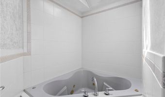 28 Alton Ave, Cumberland, RI 02864