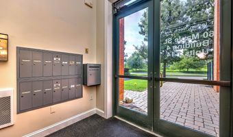 1 Indian Neck Ave 4, Branford, CT 06405