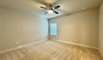 708 NE Heights Ln, Bentonville, AR 72712