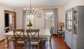 95 Obtuse Hill Rd, Brookfield, CT 06804