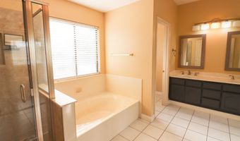 4632 Country Hills Dr, Antioch, CA 94531