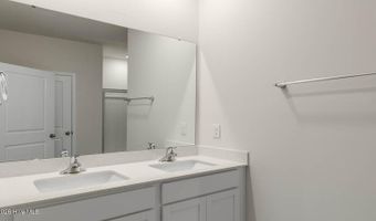 1094 Aviator Ln, Ayden, NC 28513