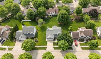2521 E INGLEWOOD Pl, Appleton, WI 54915