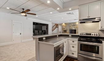551 Olde Thompson Creek Rd, Apex, NC 27523