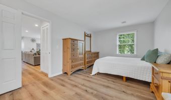 22 Alexandria Way, Basking Ridge, NJ 07920