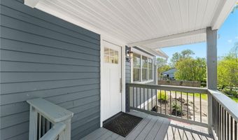 95 Capstan St, Jamestown, RI 02835