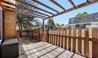 445 Hickory Pl, Broomfield, CO 80020