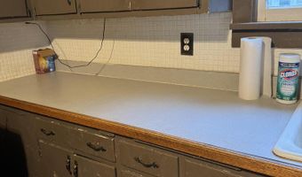 701 MAPLE St, Atlantic, IA 50022