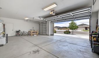 1235 Heybourne Rd, Gardnerville, NV 89410