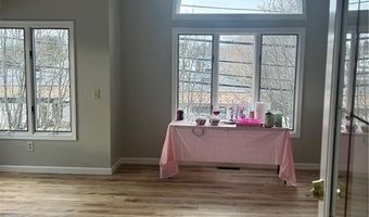 960 Tiogue Ave, Coventry, RI 02816