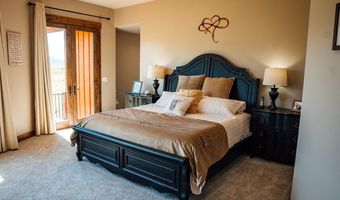 29 WHITE POINT Rd, Cora, WY 82925