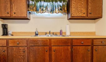 508 Circle Dr E, Cody, WY 82414