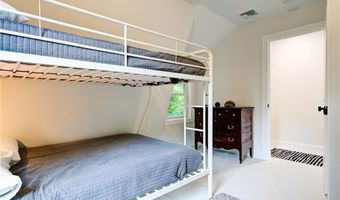 59 Melrose Ave, Jamestown, RI 02835