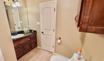 706 Cedar Ridge Dr, McAlester, OK 74501