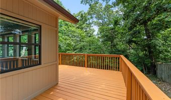 20 Munster Dr, Bella Vista, AR 72715