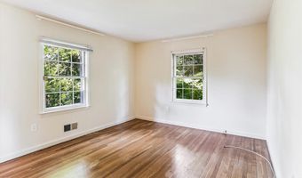6812 ALGONQUIN Ave, Bethesda, MD 20817