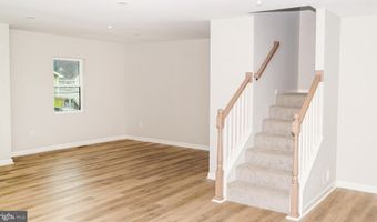 8906 CHESTNUT Ave, Bowie, MD 20720