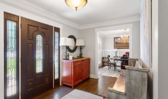 1726 Brookstone Way NW, Acworth, GA 30101