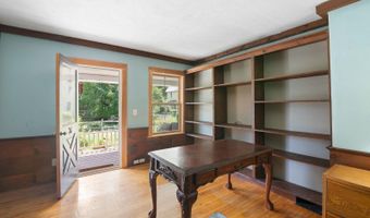 76 Spruce St, Brattleboro, VT 05301