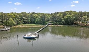 476 Baxter Neck Rd, Barnstable, MA 02630