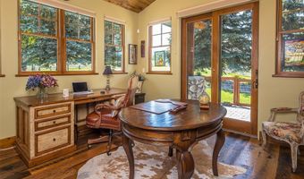 390 Hayrake Ln, Bozeman, MT 59715