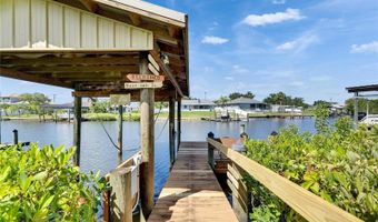 318 LOOKOUT Dr, Apollo Beach, FL 33572