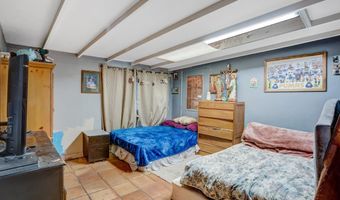 1147 Viewmont Dr, Escondido, CA 92027