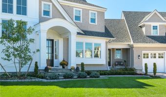 71 Cliff Dr, Narragansett, RI 02882