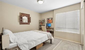 1605 Winona Blvd 102, Los Angeles, CA 90027