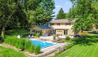 8852 Ridge Hill Dr, Indianapolis, IN 46217