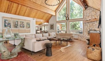 1598 Wawona Way, Arnold, CA 95223