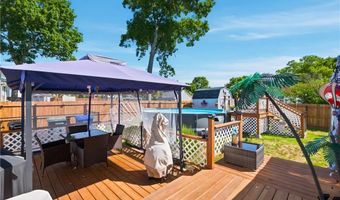 121 COLUMBIA Ave, Coventry, RI 02816