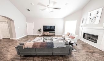 3792 Waterside Ct, Addison, TX 75001