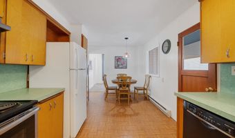 240 S HARBOR St, Rockaway Beach, OR 97136