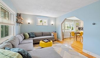 94 Rawson Rd 94, Arlington, MA 02474