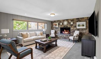 35 Fieldcrest Cir, Asheville, NC 28806