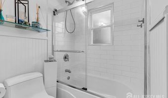 96 East Ave 104, Atlantic Highlands, NJ 07716