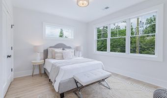 5532 JOHNSON Ave, Bethesda, MD 20817