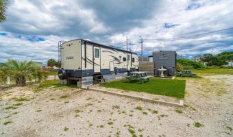 1086 Salter Path Rd, Salter Path, NC 28512