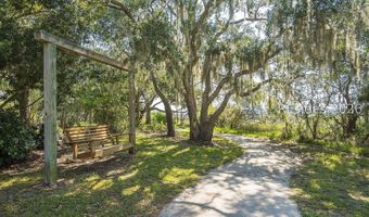 104 Patrick Dr, Beaufort, SC 29902