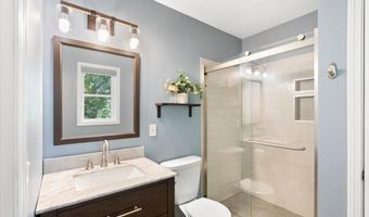1006 Tramore Trl, Madison, WI 53717