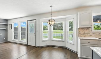 7961 Thornberry Ct, Avon, IN 46123