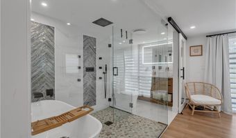 1067 Great Rd, Lincoln, RI 02865