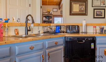 4396 Orchard Bench Rd, Basin, WY 82410